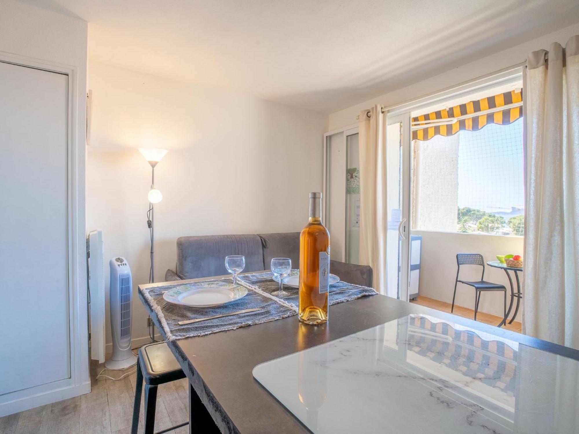 Apartment Les Aigues Marines-58 By Interhome Saint-Cyr-sur-Mer Exterior photo