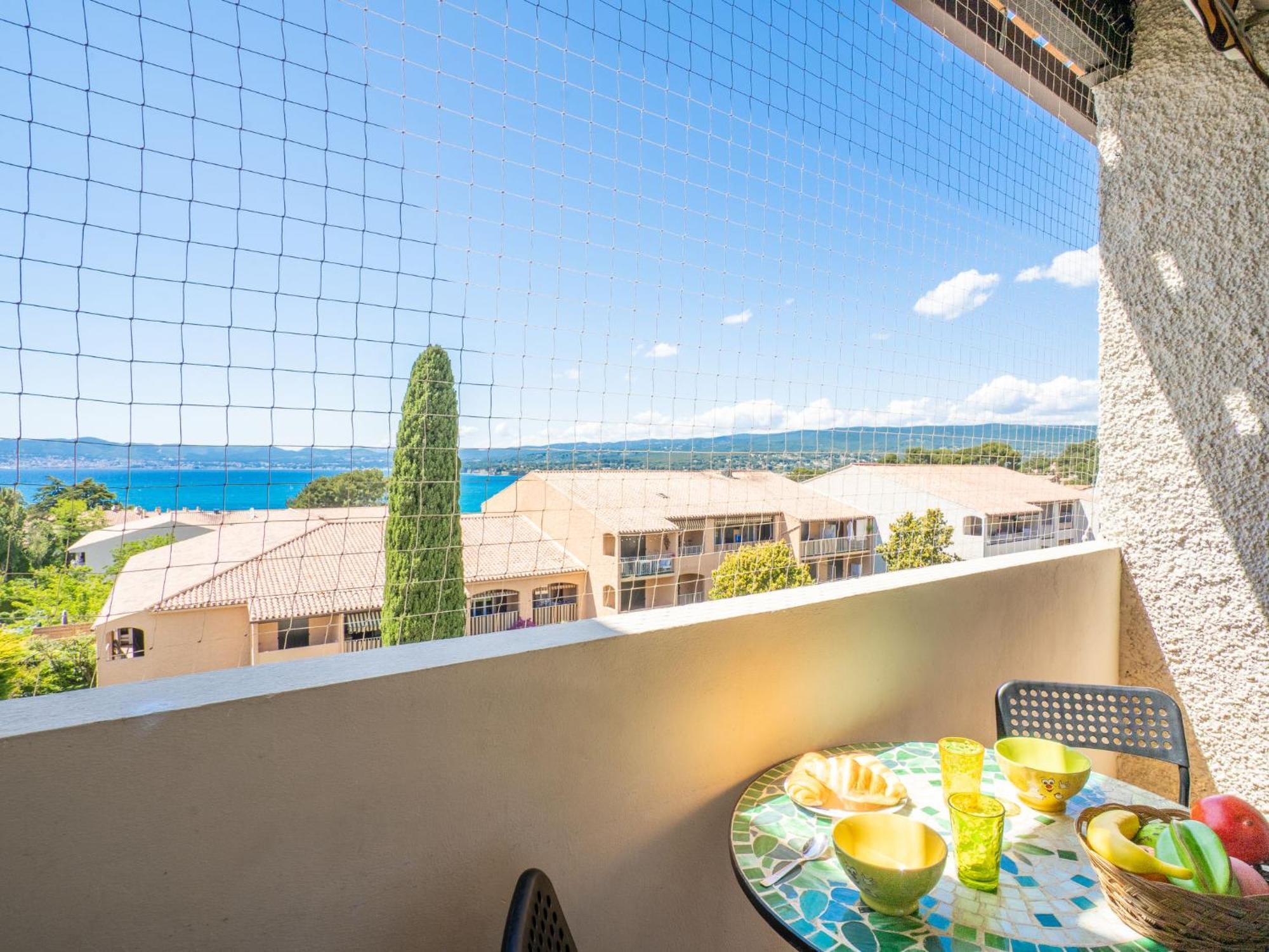 Apartment Les Aigues Marines-58 By Interhome Saint-Cyr-sur-Mer Exterior photo